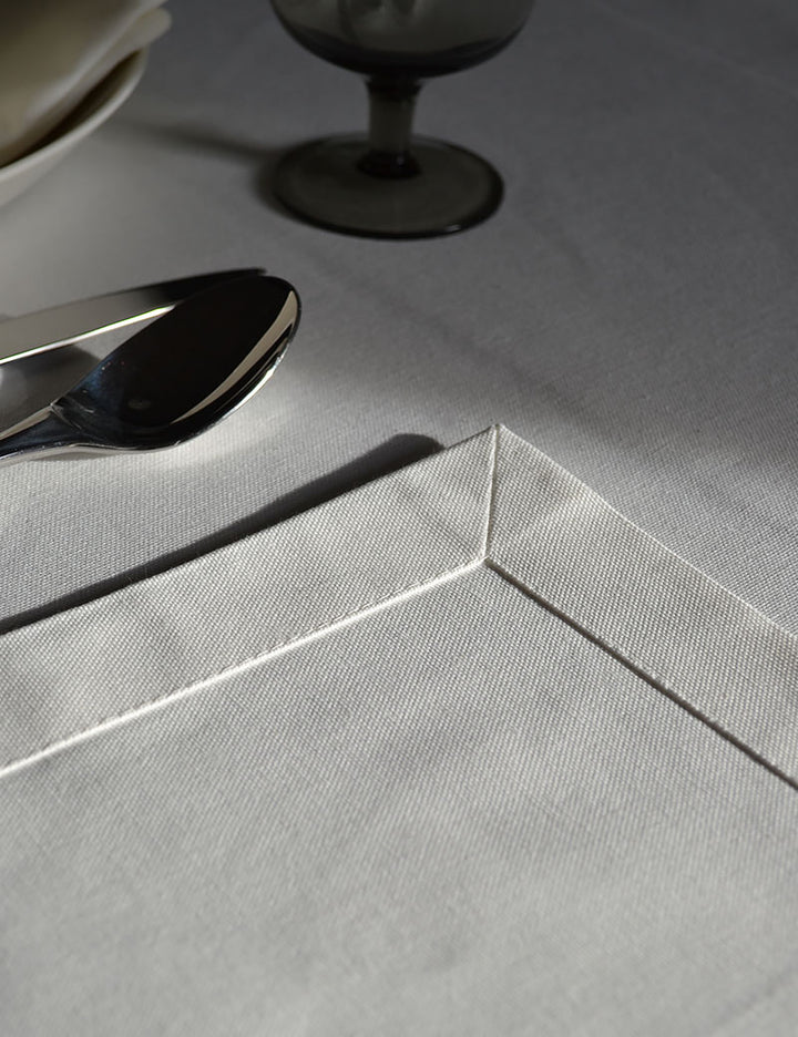 Покривка за маса Uni Cotton Cream White