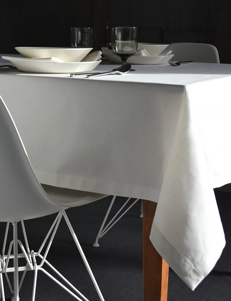 Покривка за маса Uni Cotton Cream White